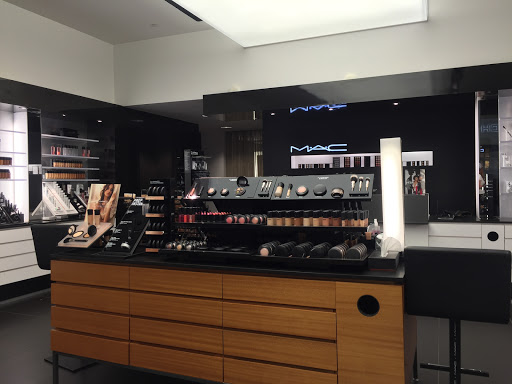 Cosmetics Store «MAC», reviews and photos, 4790 River City Dr, Jacksonville, FL 32246, USA