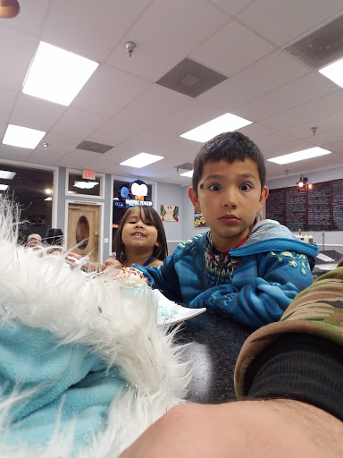 Restaurant «Vampire Penguin Eureka», reviews and photos, 3144 Broadway St, Eureka, CA 95501, USA