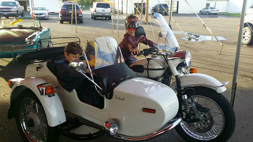 Motorcycle Dealer «Left Coast Powersports», reviews and photos, 5040 Pacific Blvd SW, Albany, OR 97321, USA