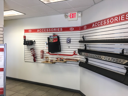 Toyota Dealer «Kings Toyota», reviews and photos, 9500 Kings Auto Mall Rd, Cincinnati, OH 45249, USA