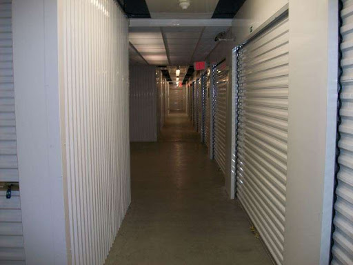 Storage Facility «Extra Space Storage», reviews and photos, 590 Revere Beach Pkwy, Revere, MA 02151, USA
