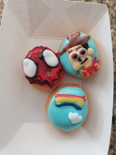 Donut Shop «Donut Plaza Plus», reviews and photos, 2113 Harwood Rd, Bedford, TX 76021, USA