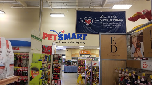 Pet Supply Store «PetSmart», reviews and photos, 5521 Mirage St, Yorba Linda, CA 92887, USA