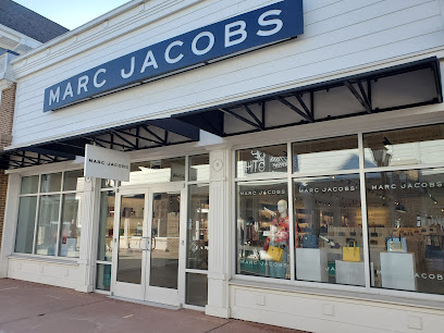 Marc Jacobs - Merrimack Premium Outlets