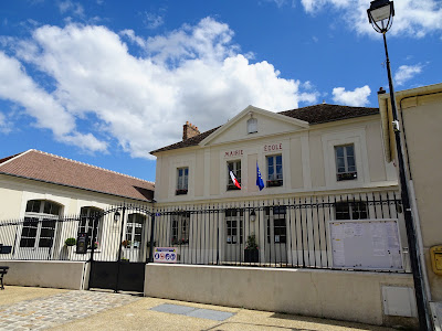 Mairie de Blandy-les-Tours à Blandy