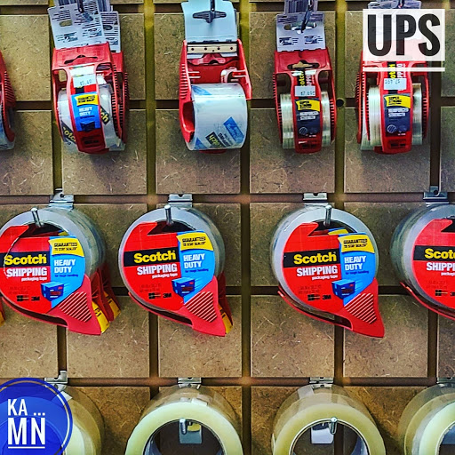 Print Shop «FedEx Office Print & Ship Center», reviews and photos, 166 Linwood Dr, Fort Lee, NJ 07024, USA