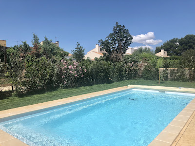 Piscines Zaragoza à Poussan