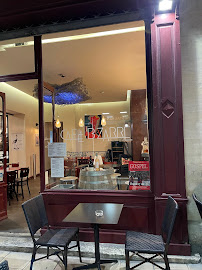 Atmosphère du Restaurant français Le Café Bizarre à Nîmes - n°6