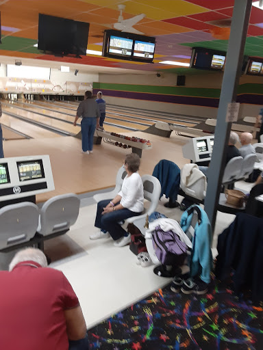 Bowling Alley «Bayberry Bowling Center», reviews and photos, 326 Main St, Spencer, MA 01562, USA