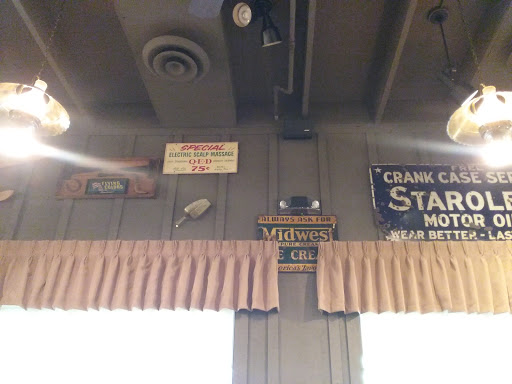 American Restaurant «Cracker Barrel Old Country Store», reviews and photos, 2371 E Aurora Rd, Twinsburg, OH 44087, USA