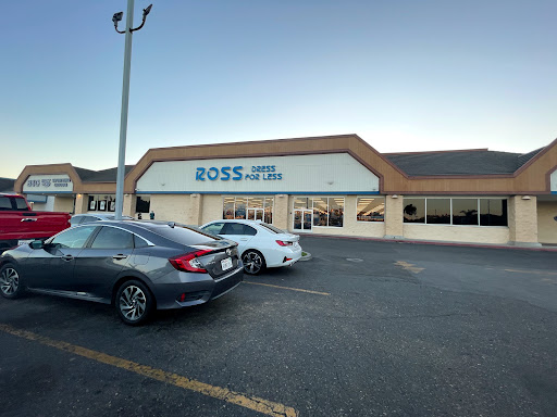 Clothing Store «Ross Dress for Less», reviews and photos, 829 N Oak Park Blvd, Pismo Beach, CA 93449, USA