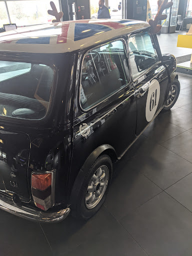 Car Dealer «MINI of Fairfield County», reviews and photos, 154 Post Rd, Darien, CT 06820, USA