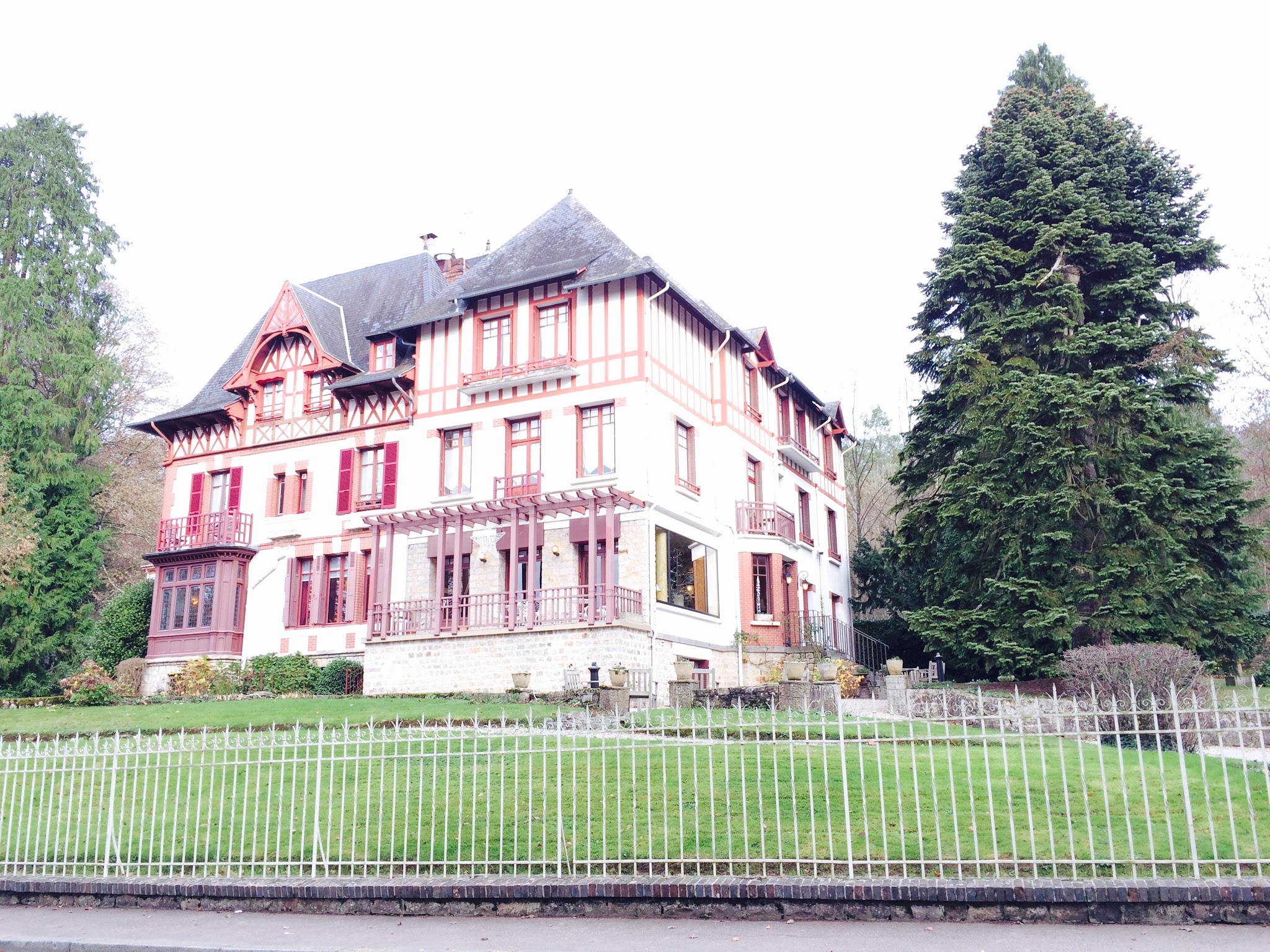 Photo n° 1 de l'avis de Liza. fait le 10/05/2017 à 17:39
