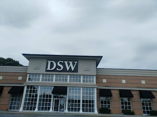 Shoe Store «DSW Designer Shoe Warehouse», reviews and photos, 1350 Bald Hill Rd, Warwick, RI 02886, USA