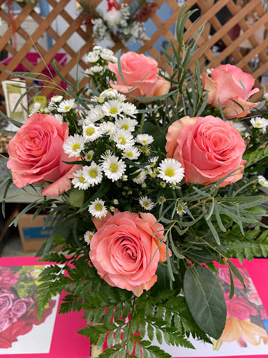 Florist «Pineview Florist», reviews and photos, 3030 Leaphart Rd, West Columbia, SC 29169, USA