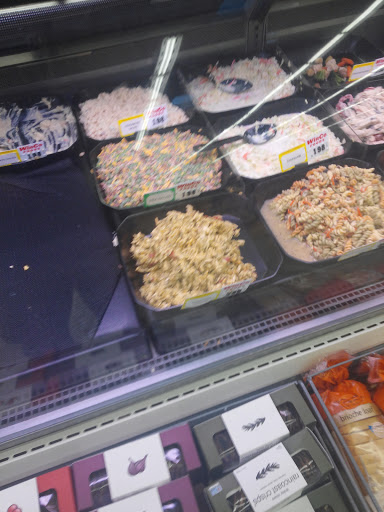 Supermarket «WinCo Foods», reviews and photos, 2060 E 20th St, Chico, CA 95928, USA