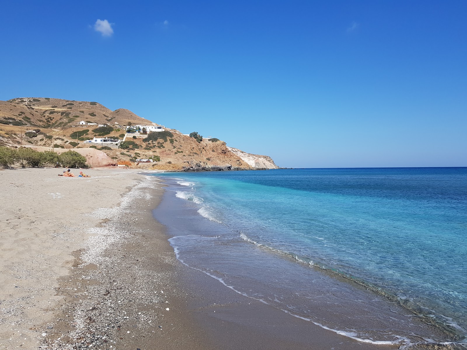 Foto van Agia Kiriaki beach met ruime baai