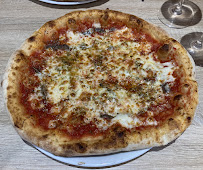 Plats et boissons du Restaurant - Pizzeria MANGIO PIZZA à La Tour - n°9