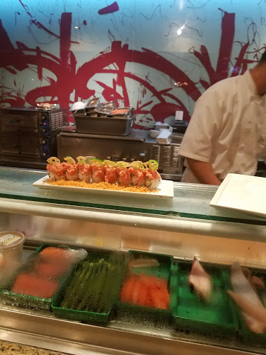 Shopping Mall «The Promenade at Howard Hughes Center», reviews and photos, 6081 Center Dr, Los Angeles, CA 90045, USA