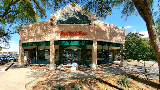 Print Shop «FedEx Office Print & Ship Center», reviews and photos, 3300 Bee Cave Rd #715, Austin, TX 78746, USA