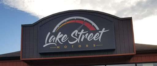 Car Dealer «Auto Villa», reviews and photos, 302 S Lake St, Grayslake, IL 60030, USA