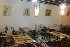 Amazigh Restaurant Oriental image