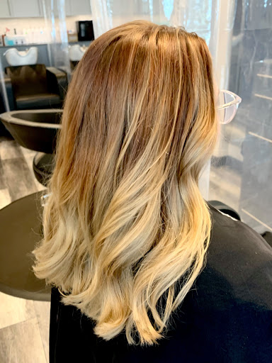 Hair Salon «Fantastic Sams Cut & Color», reviews and photos, 15594 Pilot Knob Rd #500, Apple Valley, MN 55124, USA