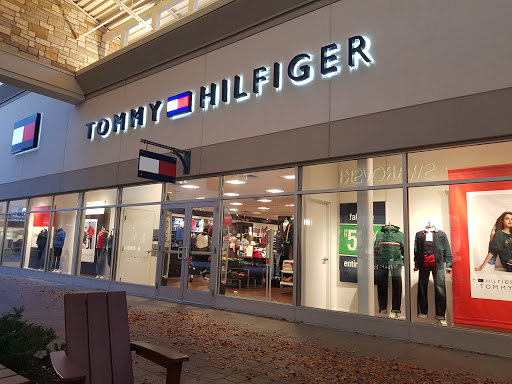 Tommy Hilfiger