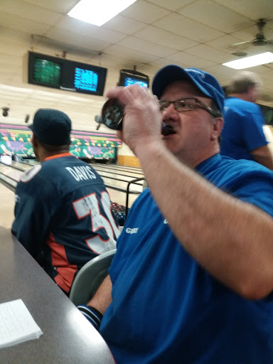 Bowling Alley «Kent Lanes-11th Frame», reviews and photos, 1524 S Water St, Kent, OH 44240, USA