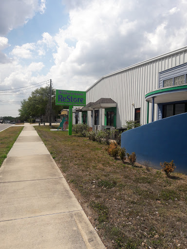 Thrift Store «Lakeland Habitat ReStore», reviews and photos, 1317 George Jenkins Blvd, Lakeland, FL 33815, USA