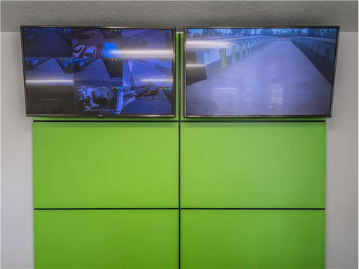 Storage Facility «Extra Space Storage», reviews and photos, 10192 Linden Ave, Bloomington, CA 92316, USA