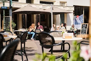 Café Bruxelles image