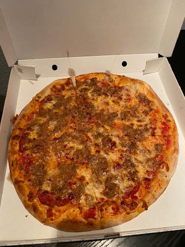 Kommentare und Rezensionen über Pizza Kurier Seeland