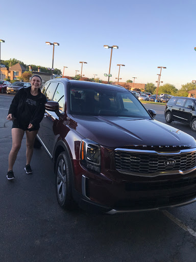 Kia Dealer «Matt Castrucci Kia», reviews and photos, 3013 Mall Park Dr, Dayton, OH 45459, USA