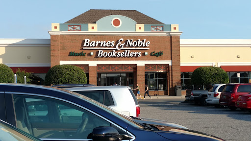 Book Store «Barnes & Noble», reviews and photos, 1212 Greenbrier Pkwy, Chesapeake, VA 23320, USA