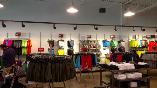Clothing Store «Under Armour Factory House», reviews and photos, 9911 Avon Lake Rd #545, Burbank, OH 44214, USA