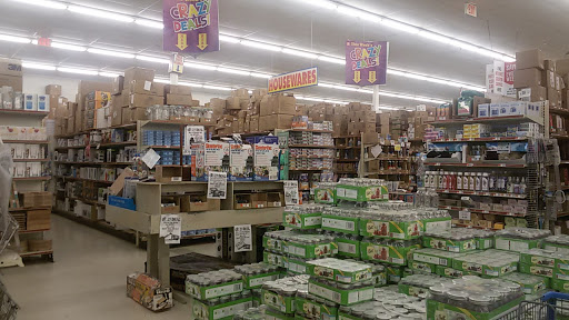 Discount Store «Ocean State Job Lot», reviews and photos, 30 Commercial St, Medford, MA 02155, USA