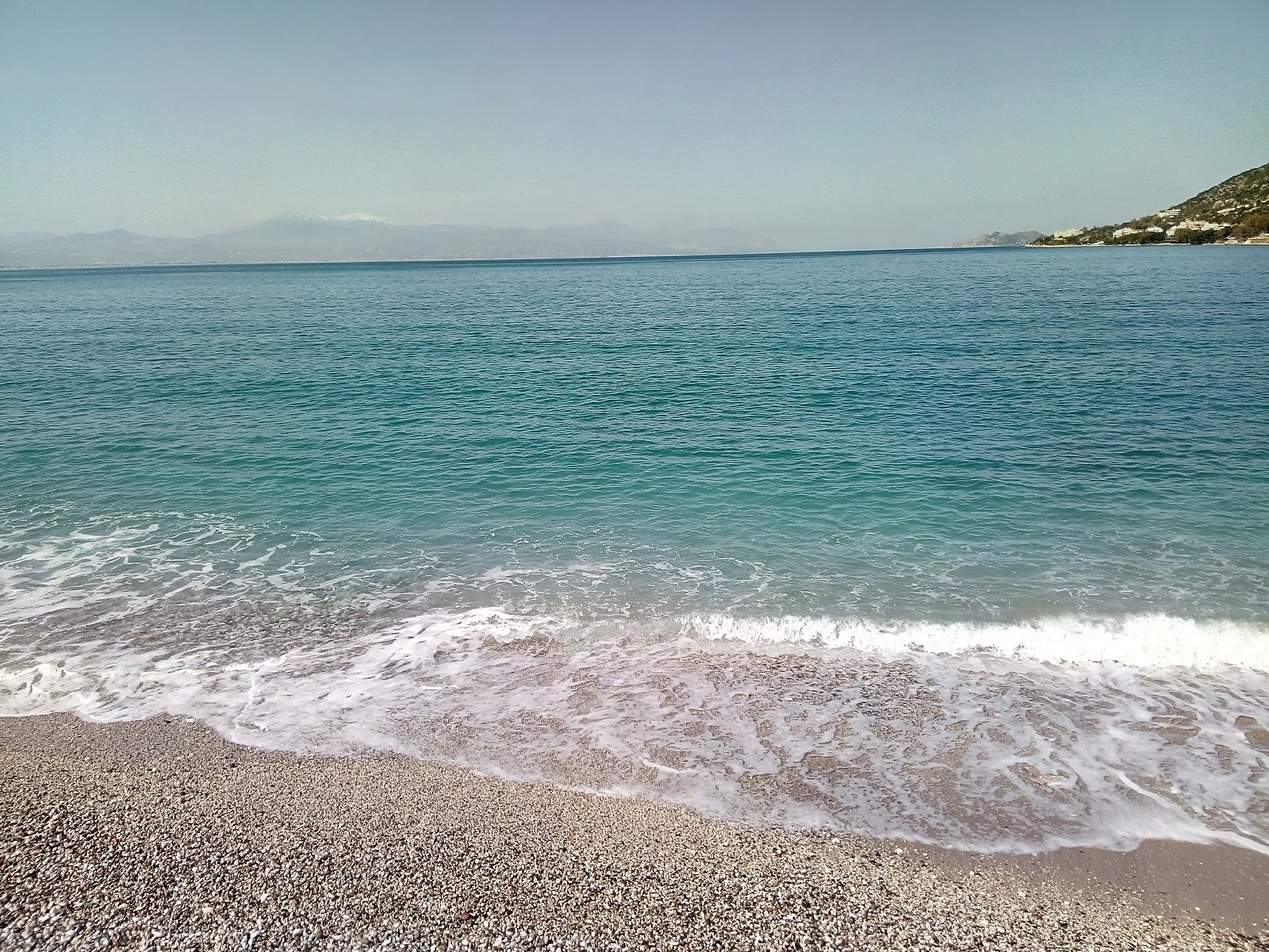 Loutraki main beach photo #8