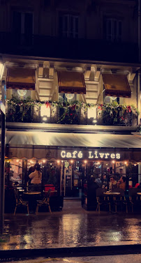 Atmosphère du Restaurant Café Livres à Paris - n°3
