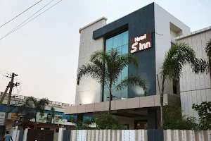 HOTEL S-INN image