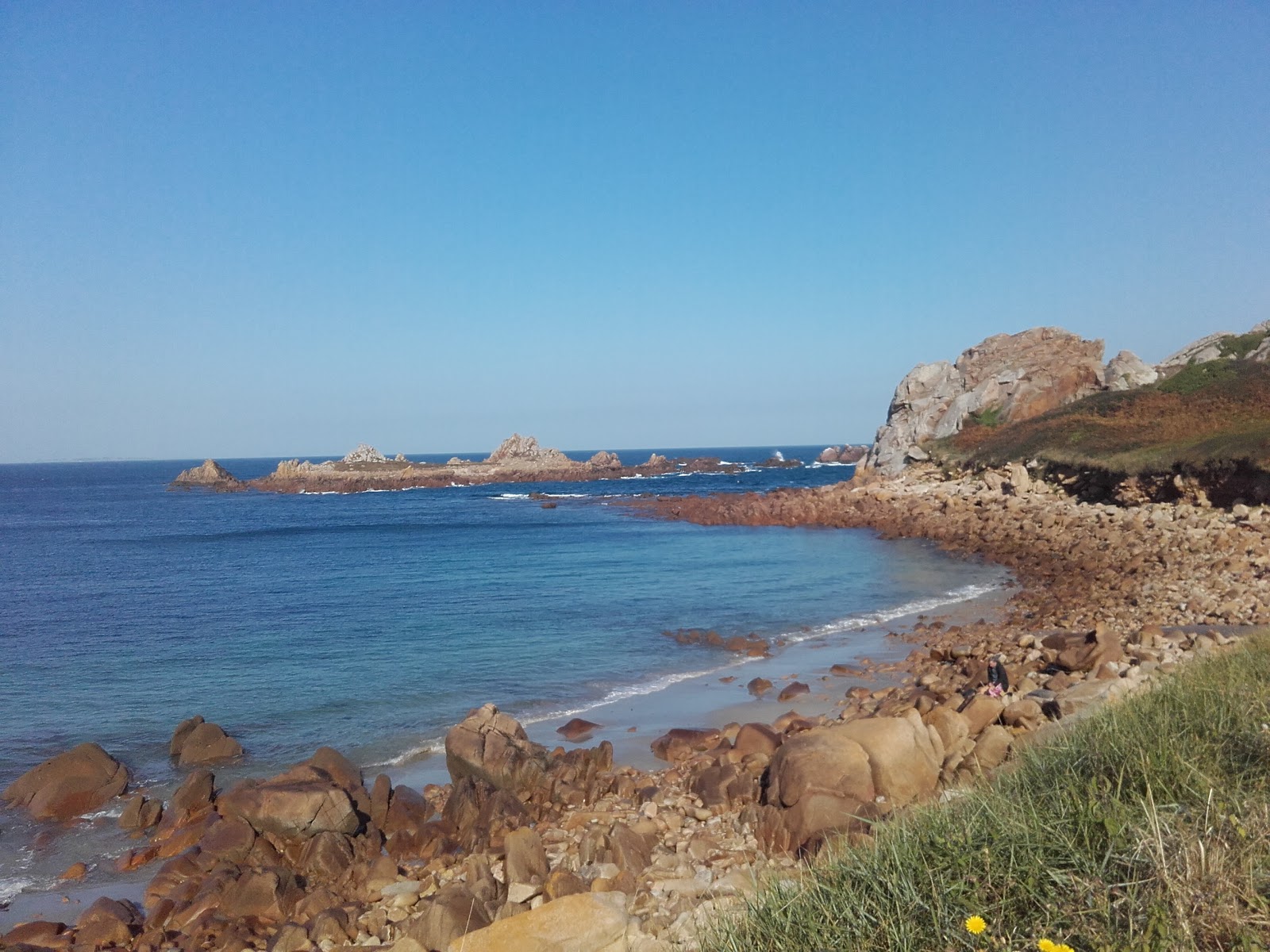 Foto av Plage du Port Blanc och bosättningen