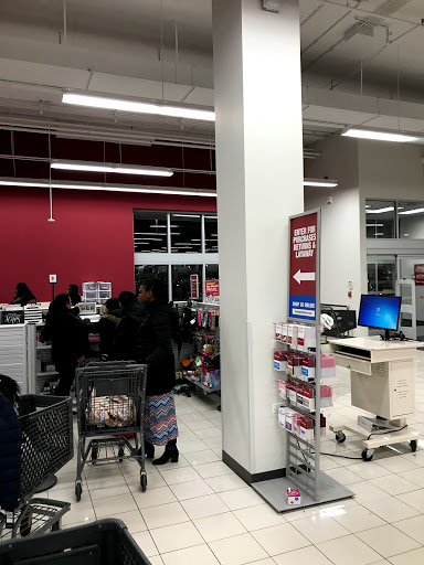 Clothing Store «Burlington Coat Factory», reviews and photos, 4849 Golf Rd, Skokie, IL 60077, USA