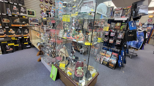 Collectibles Store «Alien Entertainment Store», reviews and photos, 702 S Main St, Lombard, IL 60148, USA