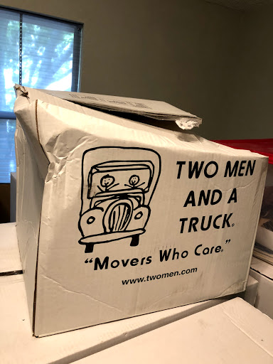Moving and Storage Service «Two Men and a Truck», reviews and photos, 1715 Columbia Ave #330, Franklin, TN 37064, USA