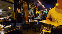 Bar du Restaurant italien Re Di Napoli à Paris - n°14