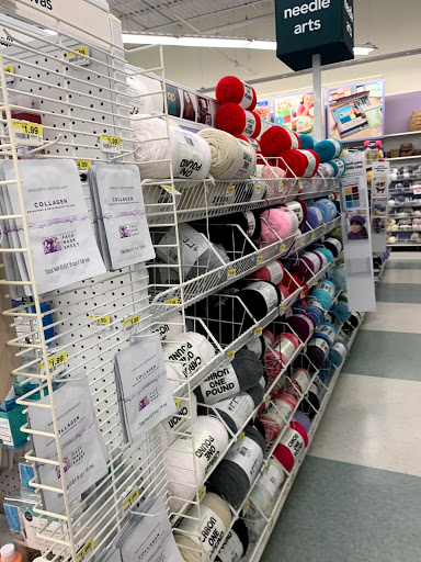 Fabric Store «Jo-Ann Fabrics and Crafts», reviews and photos, 354 Cox Creek Pkwy, Florence, AL 35630, USA