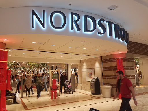 Department Store «Nordstrom Tysons Corner Center», reviews and photos, 8075 Tysons Corner Center, McLean, VA 22102, USA