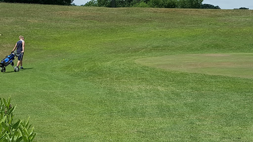 Golf Course «Mink Lake Golf Course», reviews and photos, 636 N Calumet Ave, Valparaiso, IN 46383, USA