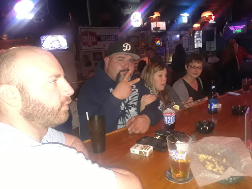 Bar & Grill «Spectators Grill & Pub», reviews and photos, 1012 W 34th St, North Little Rock, AR 72118, USA