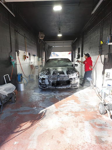 Mount Vernon Hand car wash en Mt Vernon